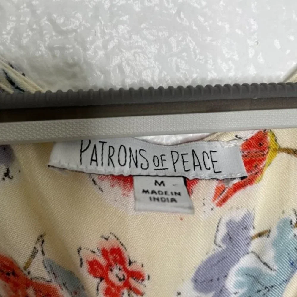 Patrons of Peace Women's Size M Floral Casual Pullover Sleeveless V-Neck Blouse - Picture 3 of 15